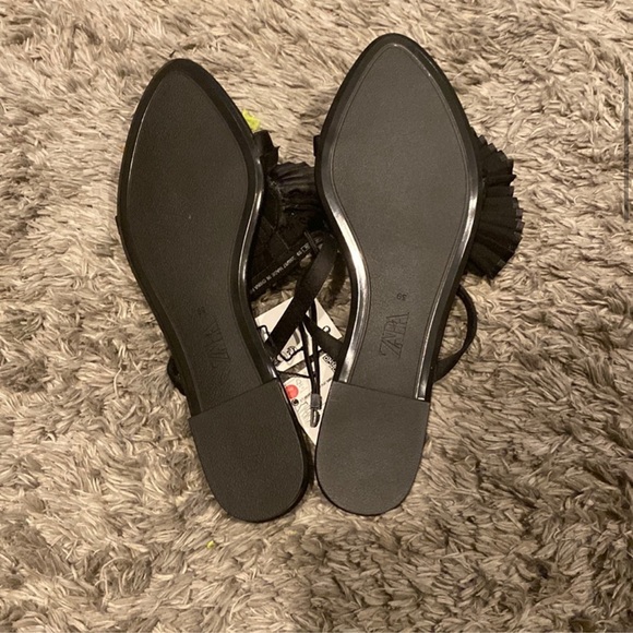 ZARA PLEATED FLAT SANDALS - Picture 8 of 8